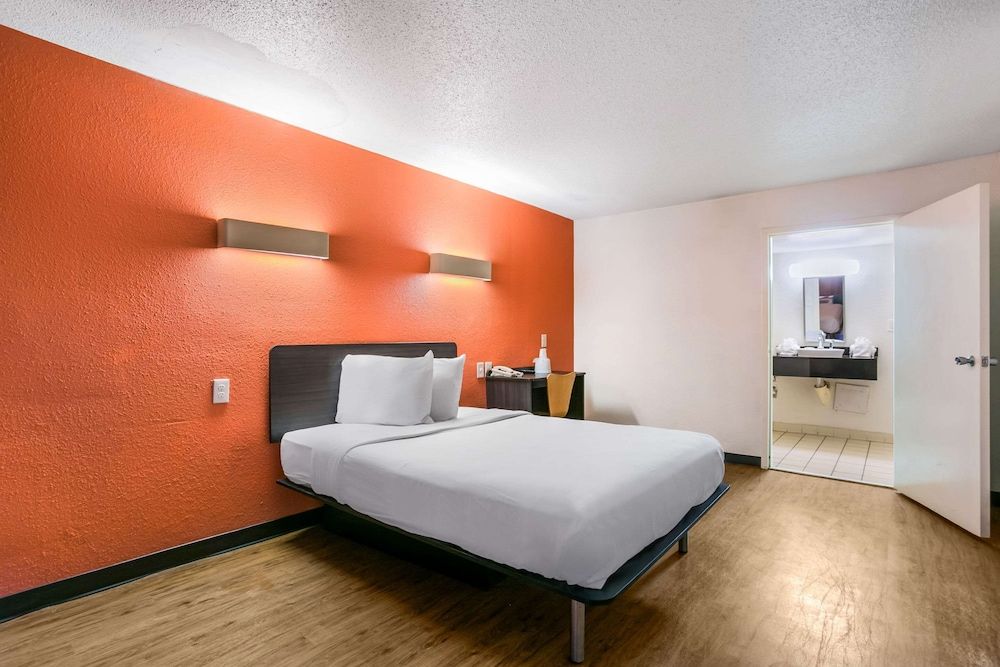 Room, 1 Queen Bed, Accessible, Non Smoking