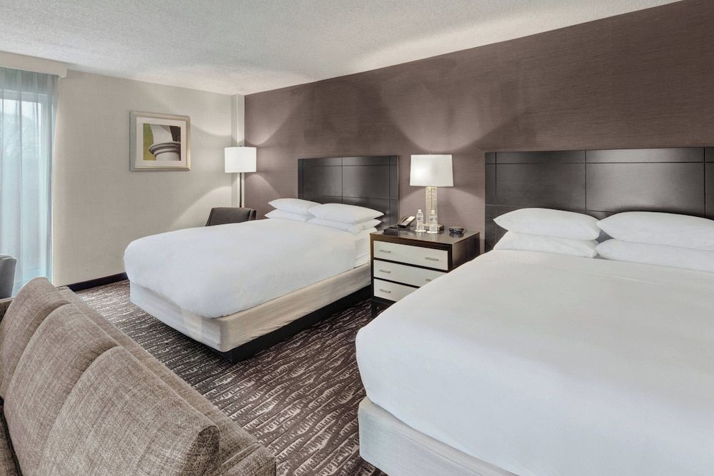 Traditional Room, 2 Queen Beds (Hearing Accessible)