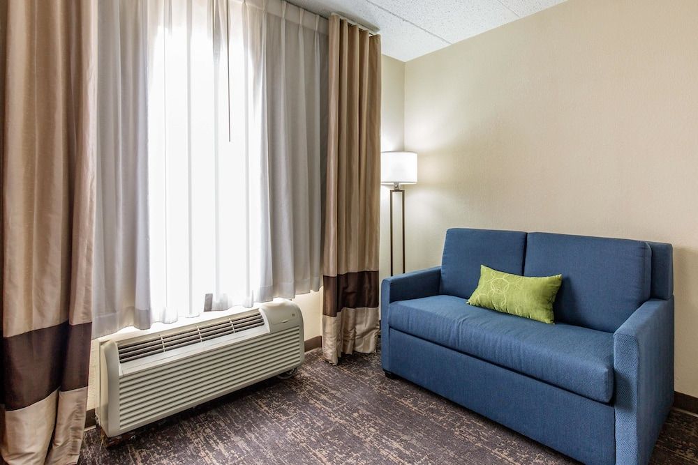Standard Room, 2 Queen Beds, Non Smoking