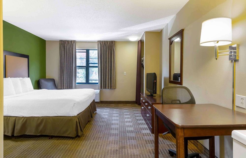 Studio, 1 Queen Bed, Accessible, Non Smoking