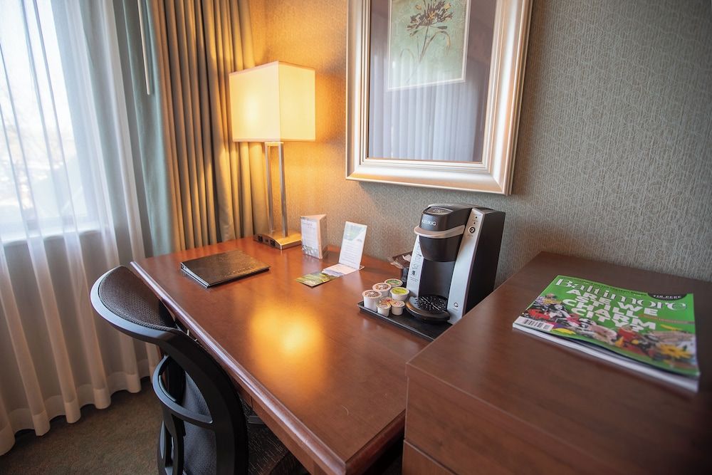 Turf Valley Resort Standard Room, 1 Queen Bed 5