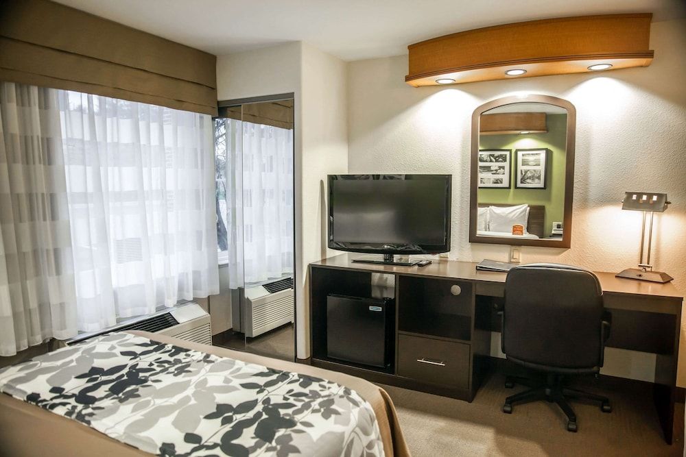 Suite, 2 Double Beds, Non Smoking