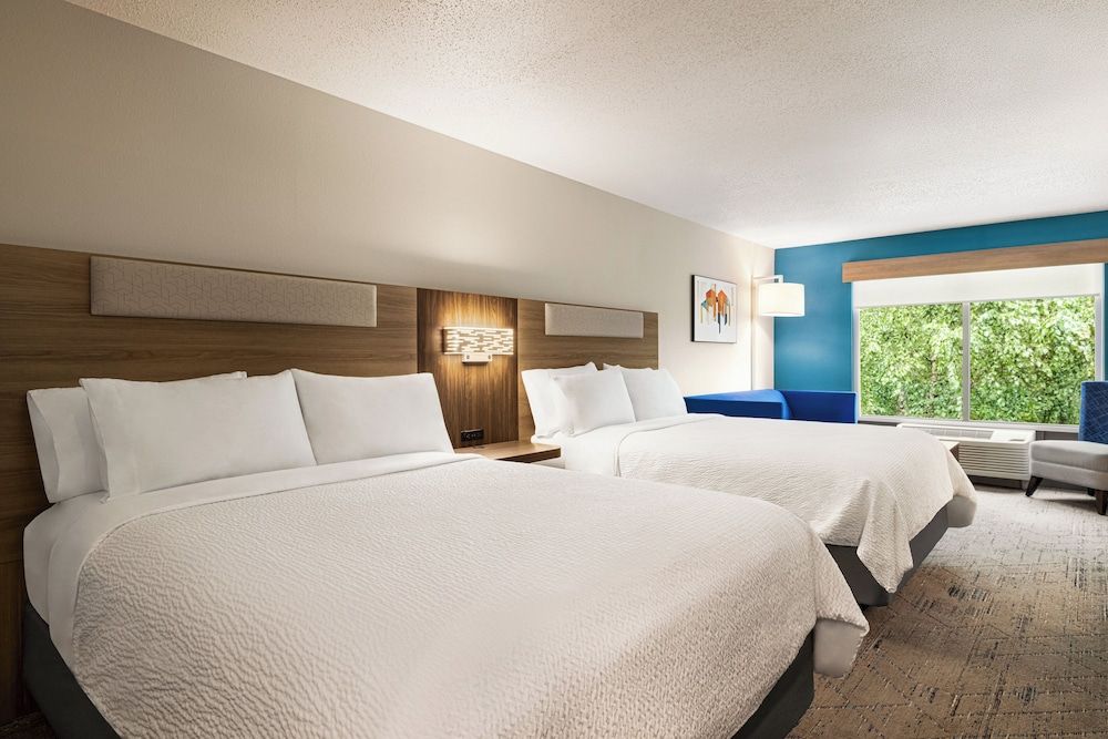 Standard Room, 2 Queen Beds, Accessible (Communications)