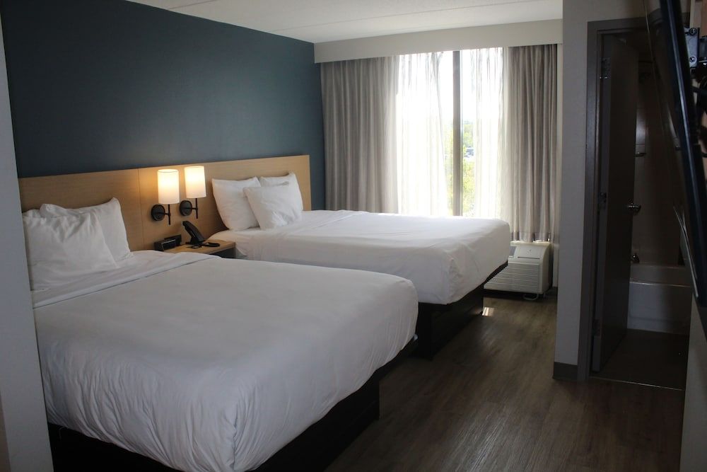 Room, 2 Double Beds, Accessible, Bathtub (Sofa)