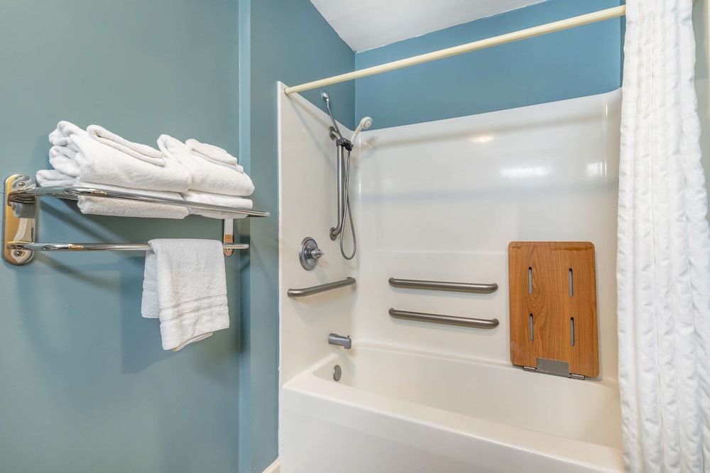 undefined Best Western Ocean City Hotel & Suites 10