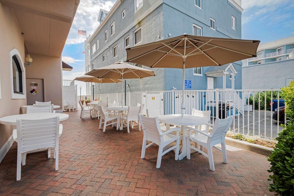 undefined Comfort Inn Ocean City Boardwalk 5
