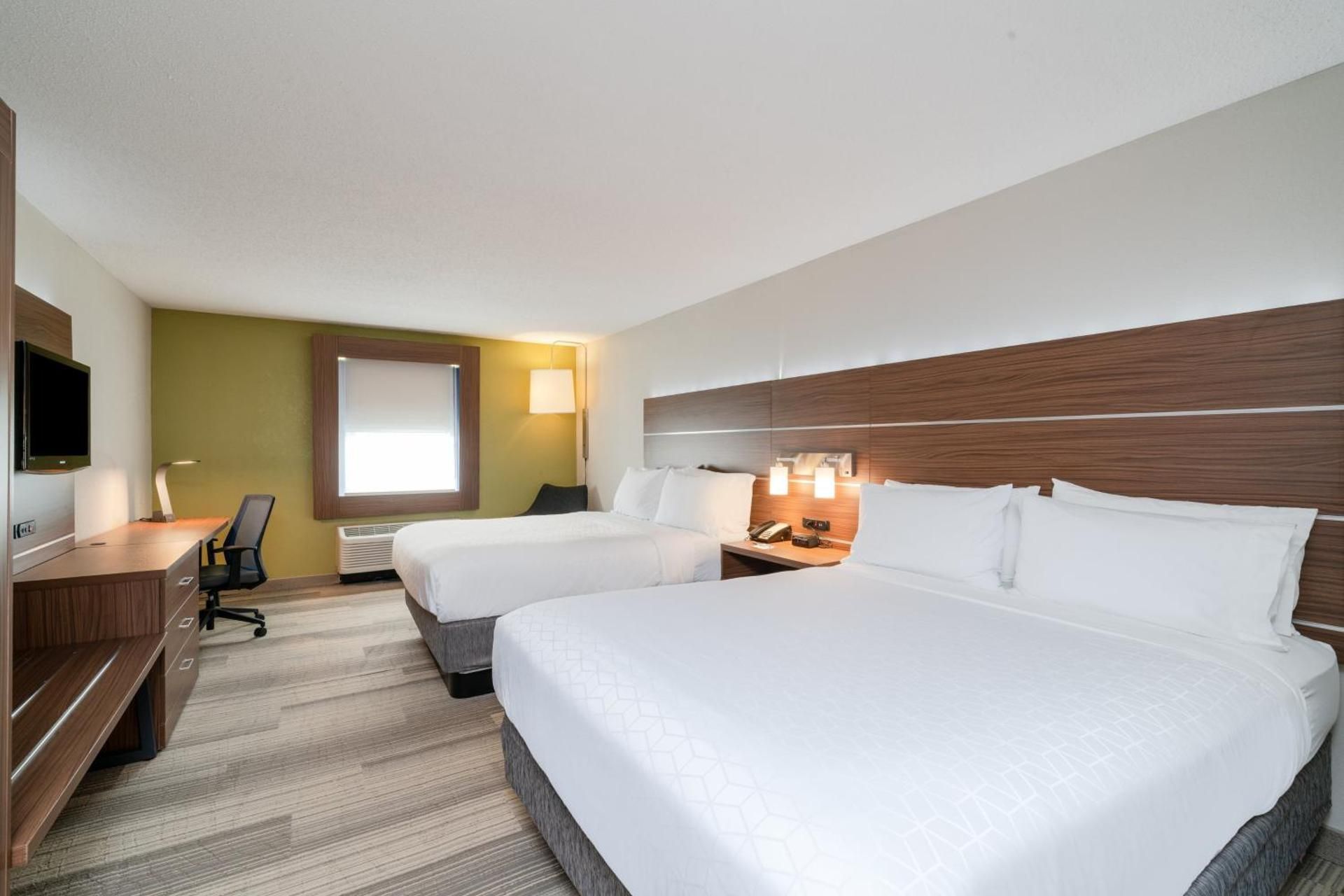 2 Double Beds Standard