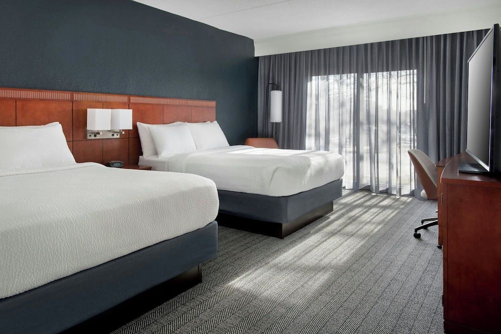 Room, 2 Queen Beds, Non Smoking