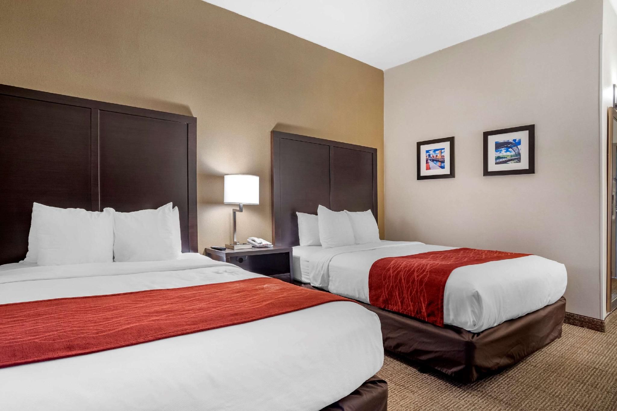 2 Queen Beds, Nonsmoking, Accessible