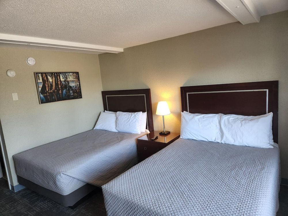 Comfort Quadruple Room (ADA, No Pets, 1st Floor Only)