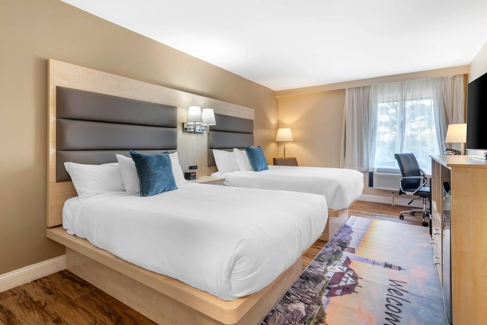 Room, 2 Double Beds, Accessible, Non Smoking (Roll-In Shower)