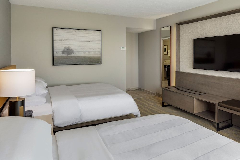 Room, 2 Double Beds (Mobility/Hearing Accessible, Tub)