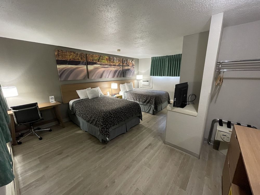 Standard Room, 2 Queen Beds