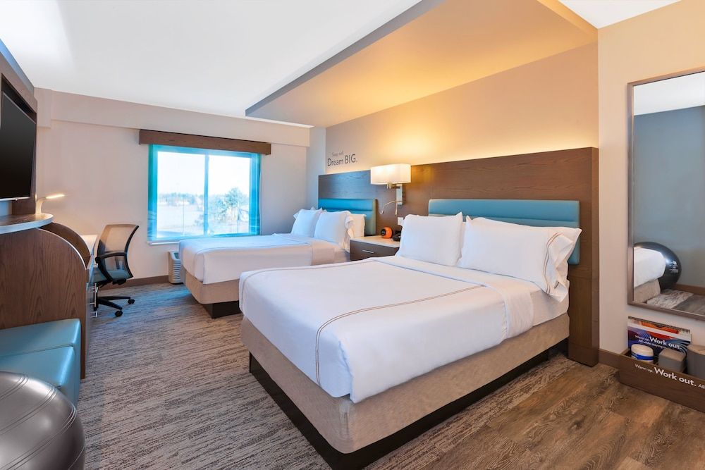 Standard Room, 2 Double Beds, Accessible (Communications)