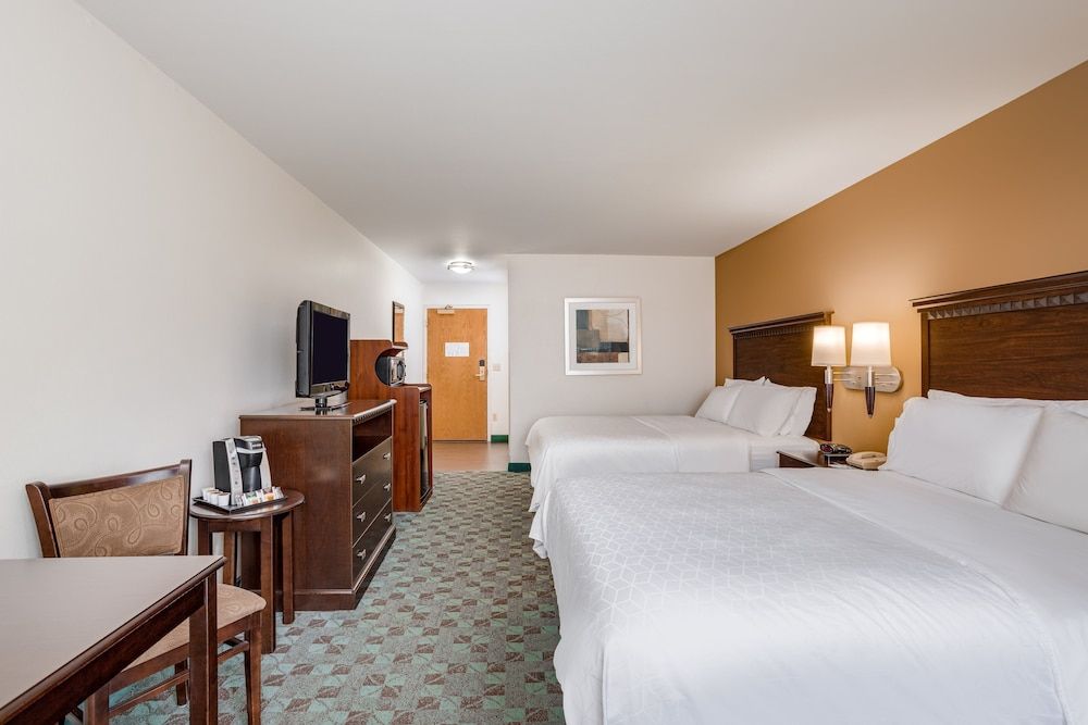 Standard Room, 2 Queen Beds, Accessible