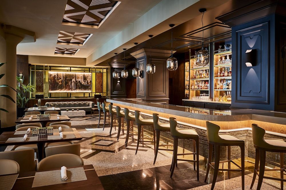 undefined Atheneum Suite Hotel 2