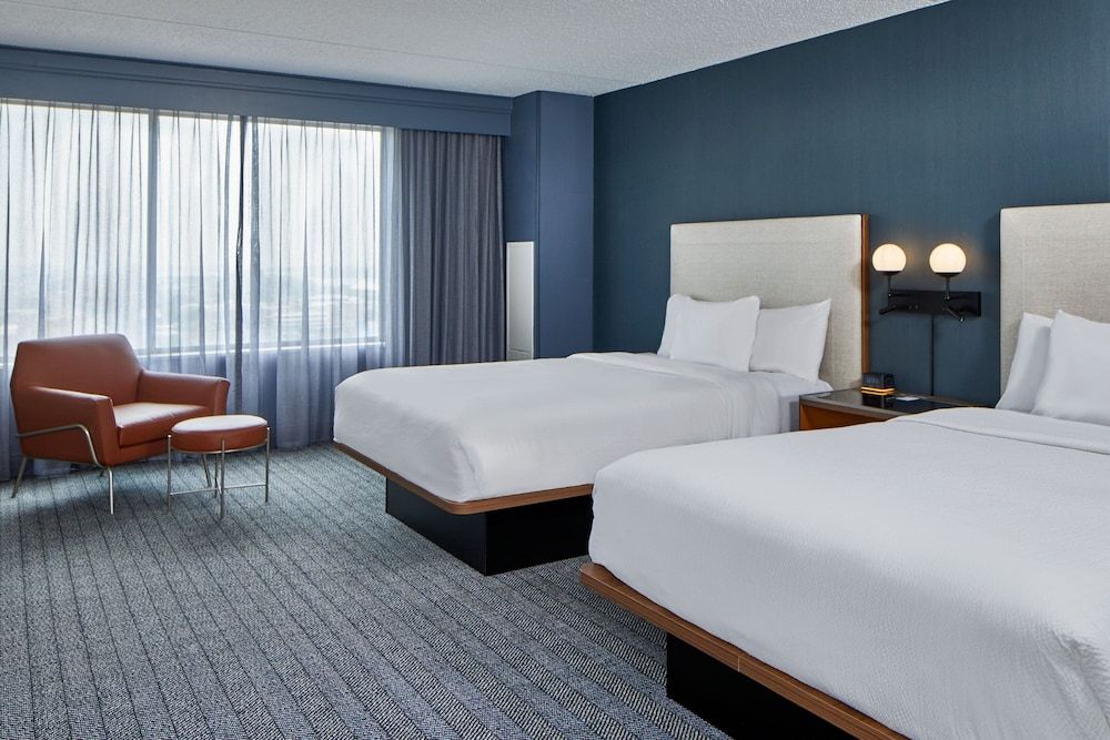 undefined Courtyard By Marriott Detroit Downtown 5