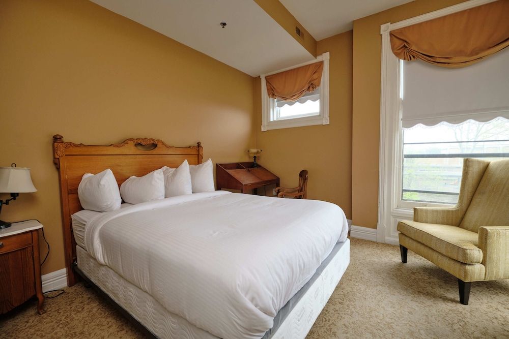 The Inn on Ferry Street