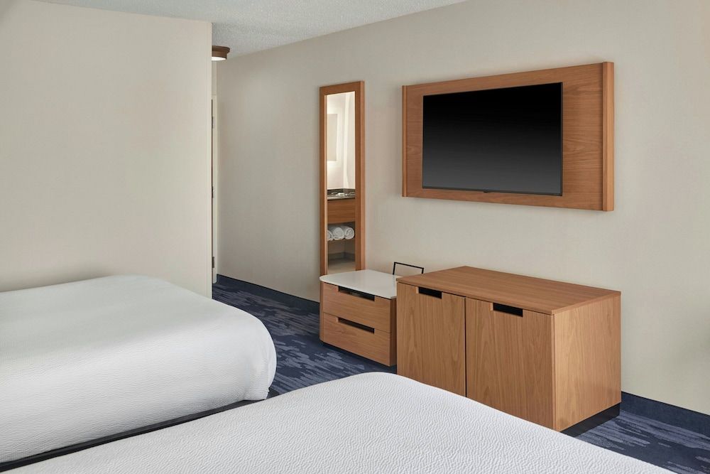 Room, 2 Queen Beds, Non Smoking