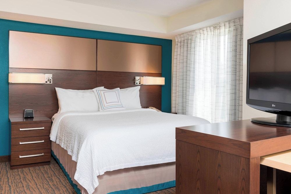 Studio Suite, 1 Queen Bed with Sofa bed