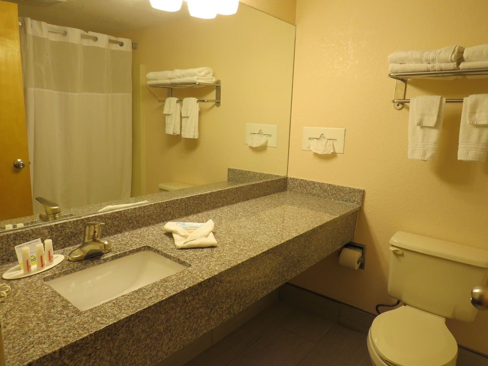 Standard Room, 2 Queen Beds