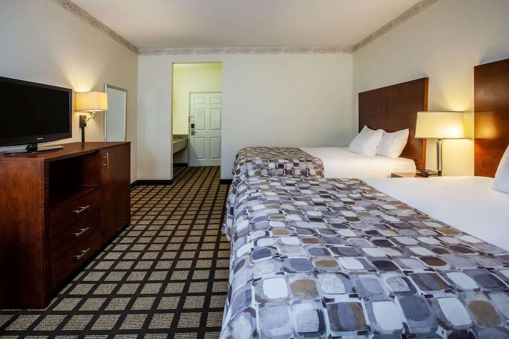 Standard Room, 2 Queen Beds
