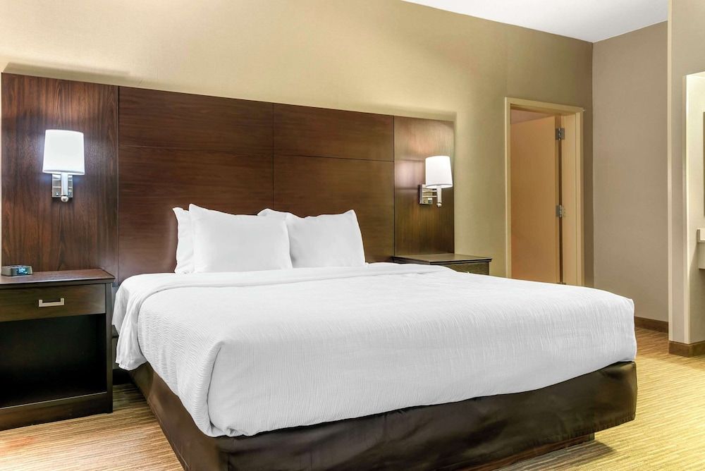 Suite, Multiple Beds, Accessible, Non Smoking