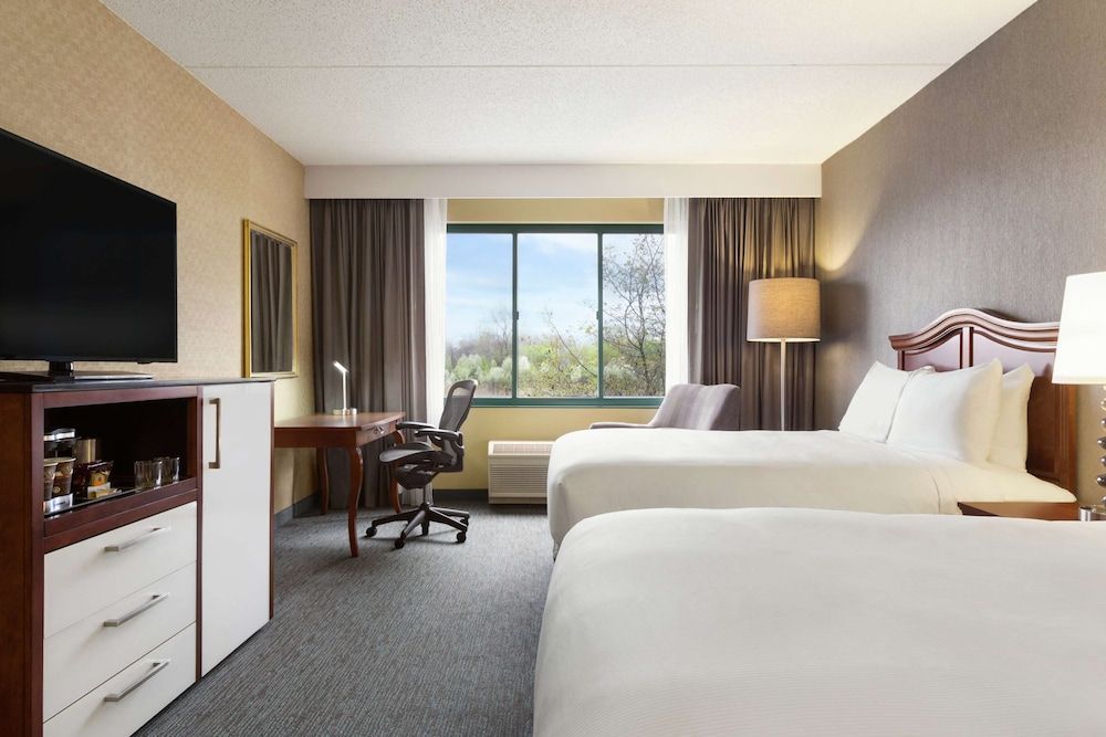 Junior Suite, 2 Queen Beds