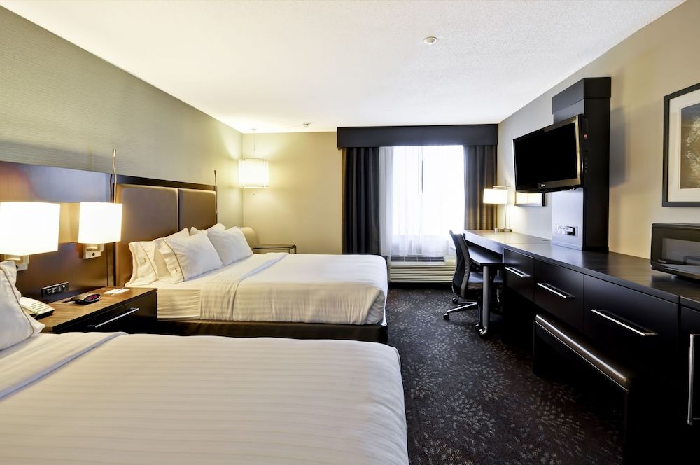 Standard Room, 2 Queen Beds, Accessible (Mobility, Accessible Tub)