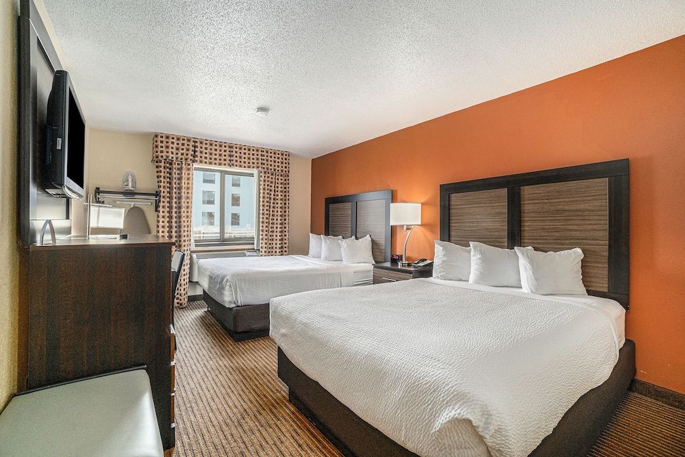 Room, 2 Queen Beds, Non Smoking
