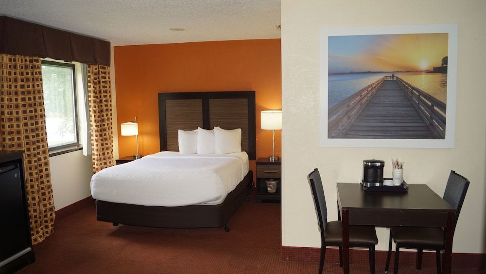 Standard Room, 2 Queen Beds, Accessible, Non Smoking