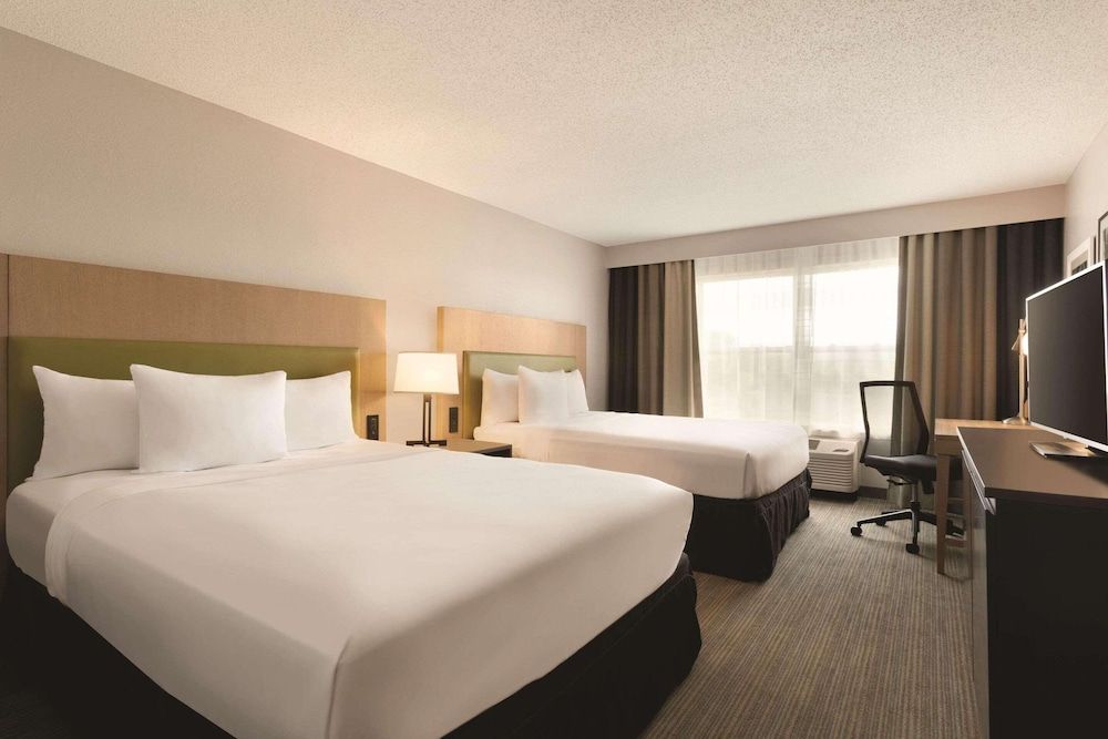 Room, 2 Queen Beds, Non Smoking