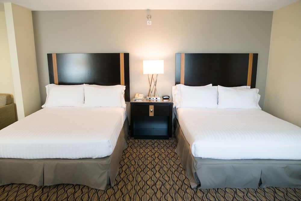 Standard Room, 2 Queen Beds