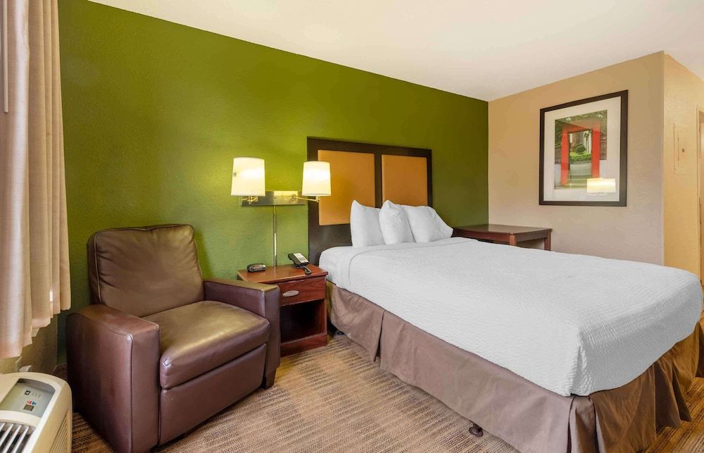 Extended Stay America Suites Minneapolis Airport Eagan South Studio, 1 Queen Bed, Accessible, Non Smoking 2