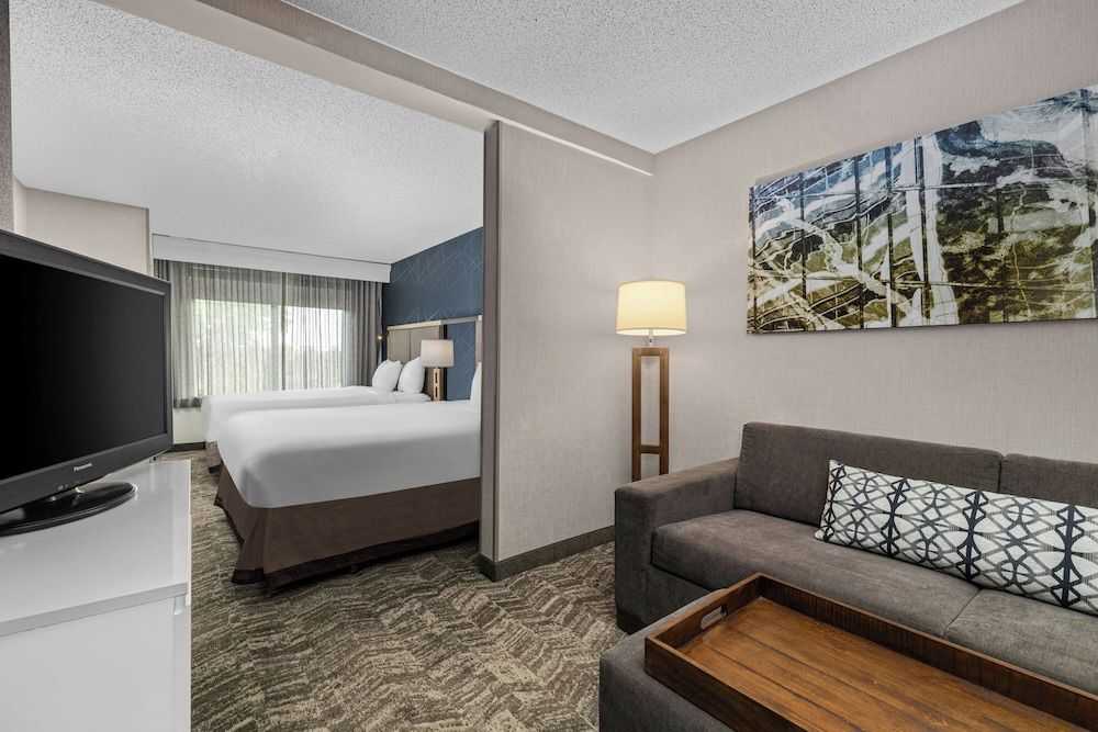 Suite, Multiple Beds, Non Smoking (Mobility Accessible, Roll-in Shower)