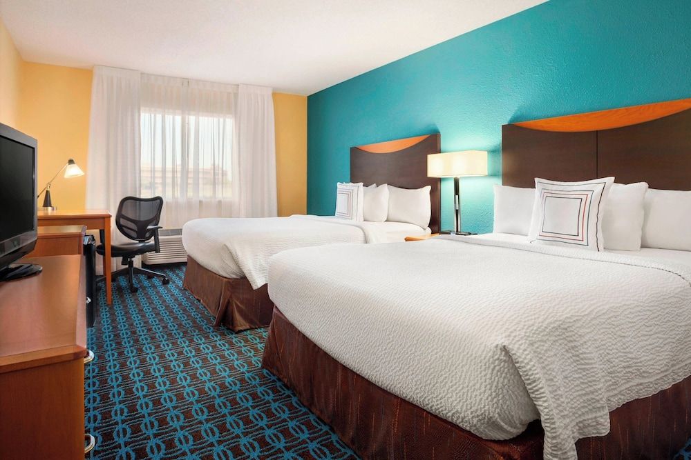 Room, 2 Queen Beds, Non Smoking