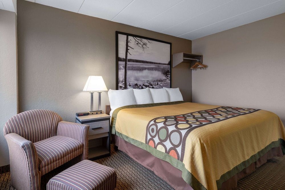 Room, 1 King Bed, Non Smoking