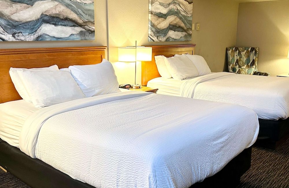 Suite, Multiple Beds, Non Smoking, Refrigerator & Microwave