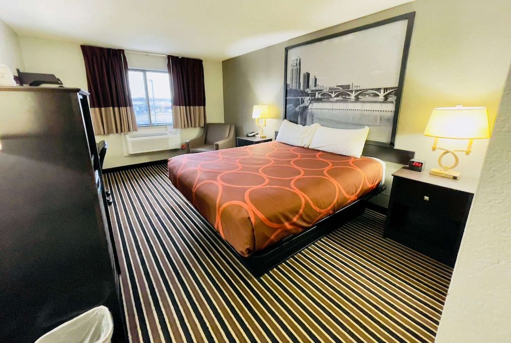 Standard Room, 1 King Bed, Non Smoking