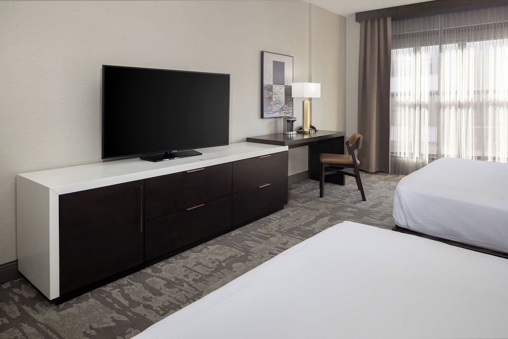Deluxe Room, Accessible