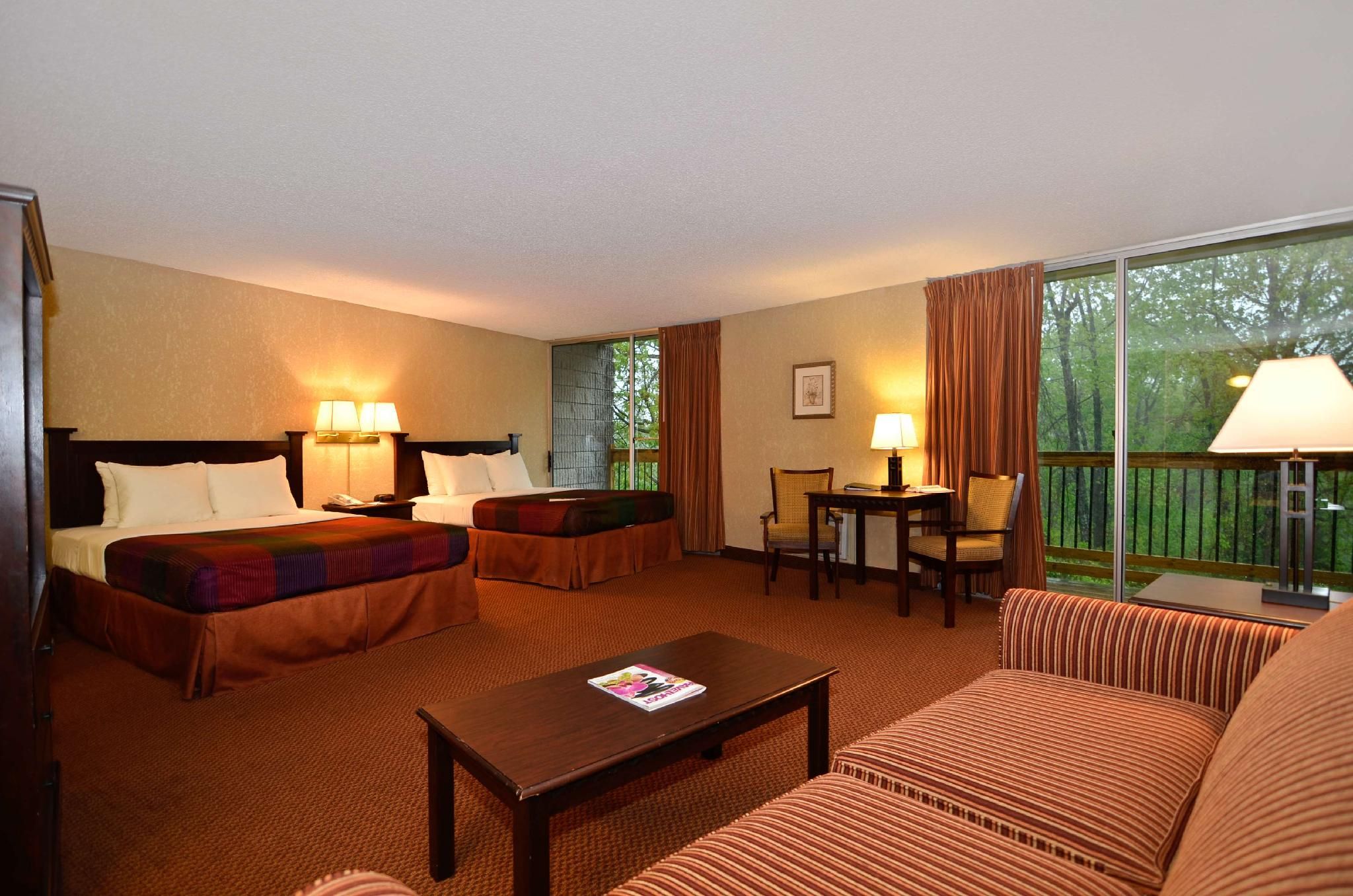 Suite - 1 King Bed, Nonsmoking, Larger Room, Sofabed, Jetted Tub