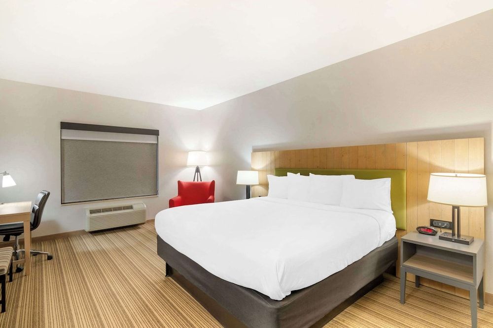 Studio Suite, 1 King Bed, Non Smoking