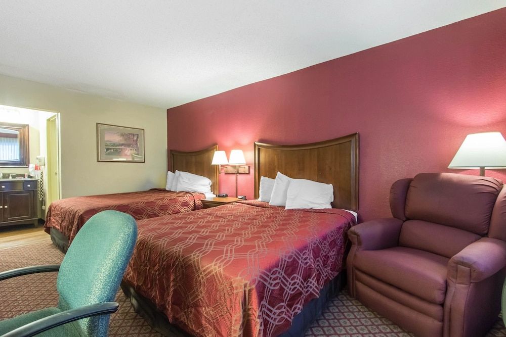 Standard Room, 2 Double Beds, Non Smoking