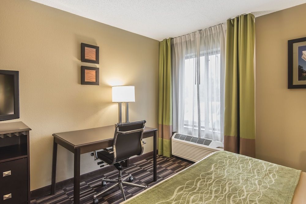 Standard Room, 2 Queen Beds, Non Smoking