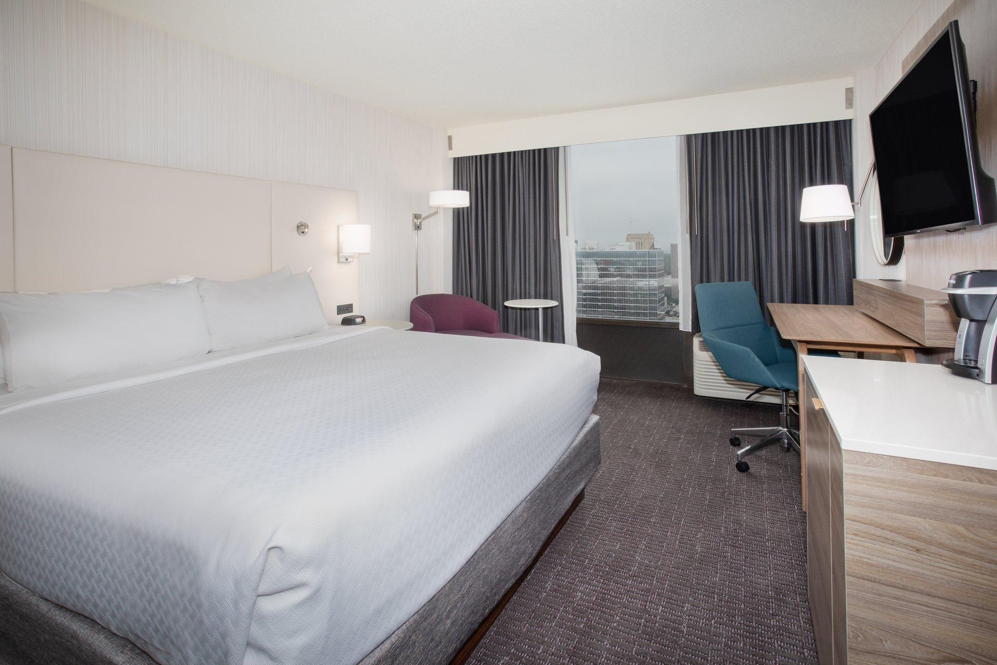 1 King Bed Premium High Floor