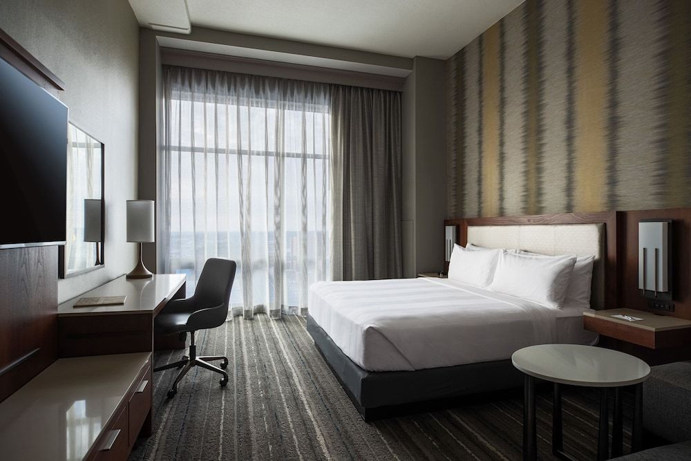 Room, 1 King Bed, Non Smoking