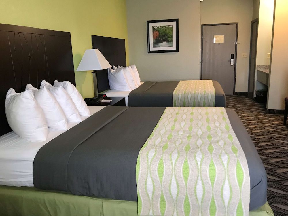 Standard Room, 2 Queen Beds, Non Smoking, Refrigerator & Microwave
