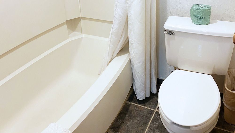 Oak Grove Inn Room, 2 Double Beds, Non Smoking 3