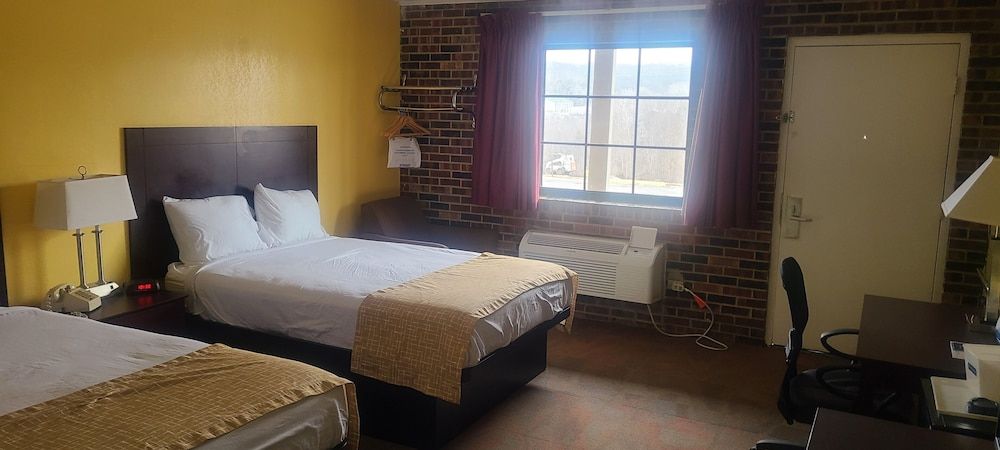 Double Room, 2 Double Beds