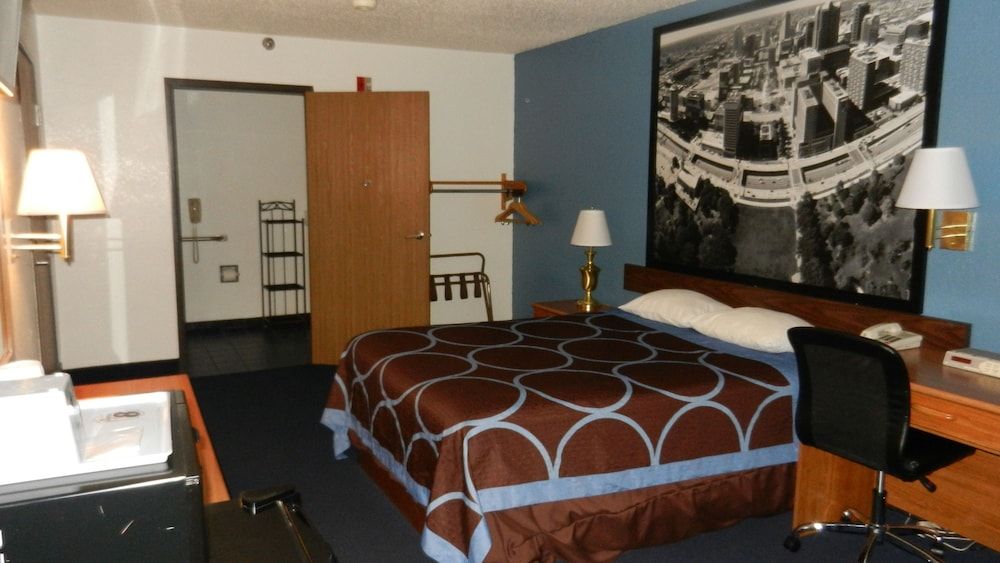 Room, 1 Queen Bed, Accessible, Non Smoking (Mobility)